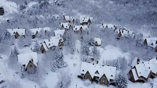 Property exterior at Plateau sur la Montagne